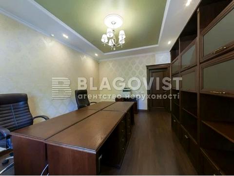 комерційна за адресою Київ, Антоновича вул. (Горького), 131