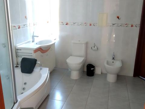 будинок за адресою Анатолія Солов'яненка вул.