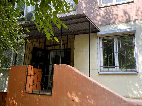 комерційна за адресою Крушельницької пров. (Людмили Мокієвської), 20
