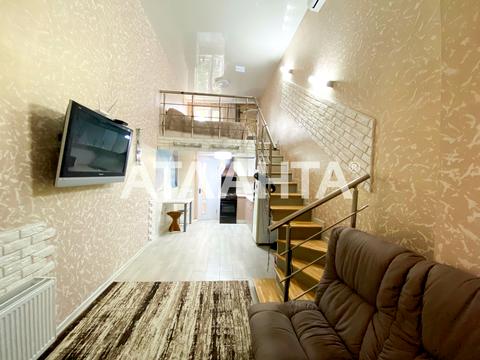 квартира за адресою 10 Квітня вул., 4