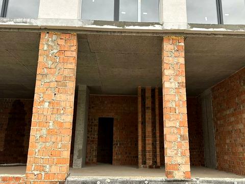 комерційна за адресою Львів, Трускавецька вул., 4