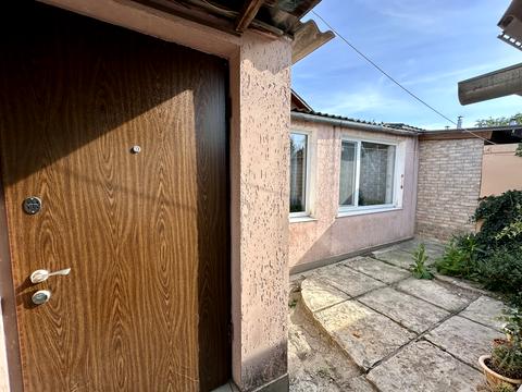 будинок за адресою Валер'янівська вул., 1