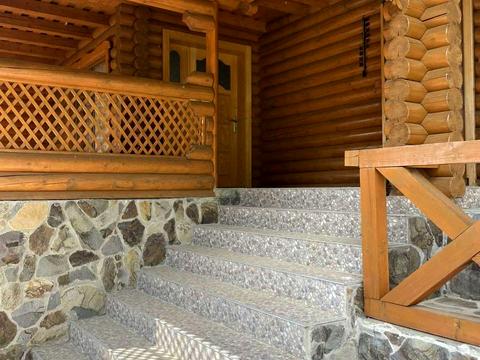 будинок за адресою с. Косівська поляна, без вулиці, 279А