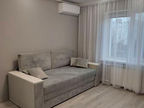 квартира за адресою Київ, Дмитра Луценка вул. (Крейсера "Аврора"), 1-Б