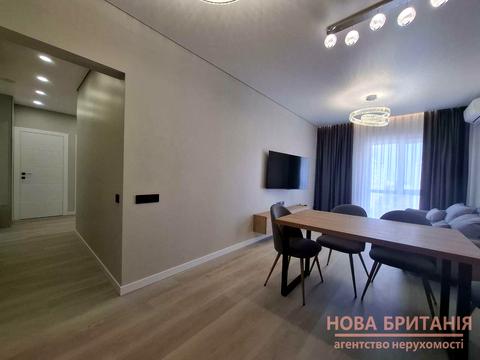 квартира за адресою Михайла Максимовича вул. (Онуфрія Трутенка), 28-Е