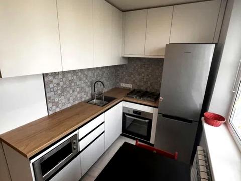 квартира за адресою Каденюка вул. (Танкопія), 5б
