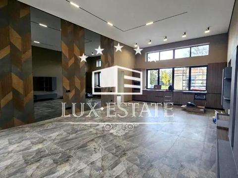 дом по адресу Стежки ул.