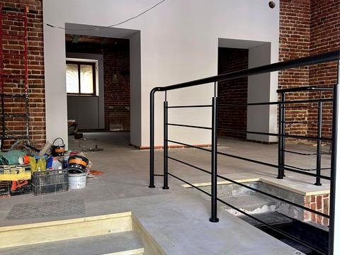 коммерческая по адресу Степана Бандери вул., 47
