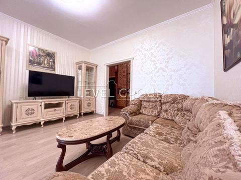 квартира за адресою Дніпровська набережна вул., 14-Б