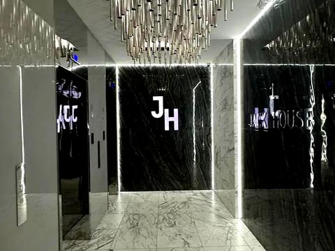 квартира за адресою Лесі Українки бульв., 7-В