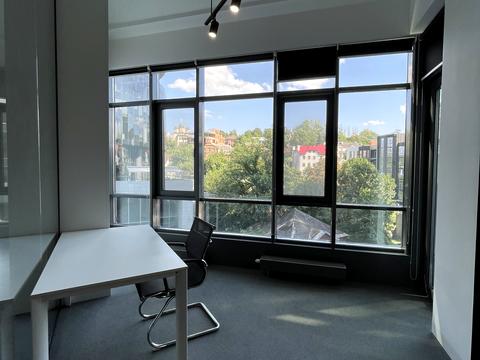 коммерческая по адресу Болсуновская ул. (Сергея Струтинского), 2