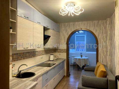 квартира за адресою Юрія Кондратюка вул., 7