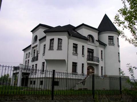будинок за адресою героев космоса