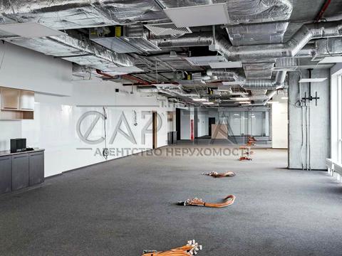 комерційна за адресою Ярославська вул., 58