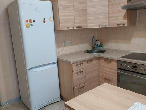 квартира за адресою Миколи Закревського вул., 42-А