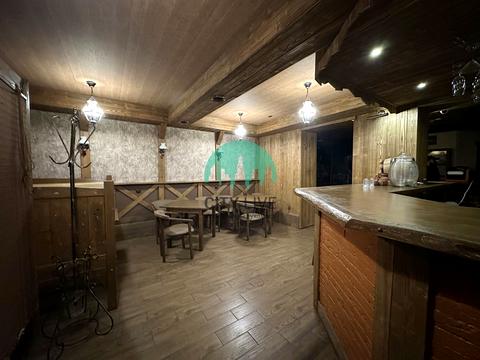 комерційна за адресою Шпитальна вул., 7