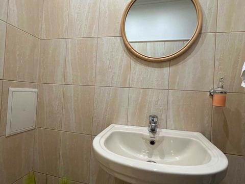 квартира за адресою Михайла Грушевського вул., 10