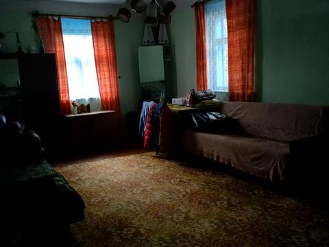 дом по адресу центральна