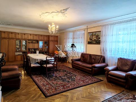 будинок за адресою Яблунева