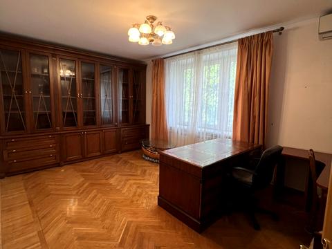 квартира за адресою Тіниста вул., 10