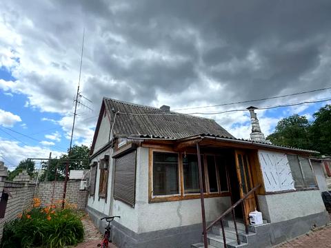 будинок за адресою Мандриківська вул., 8