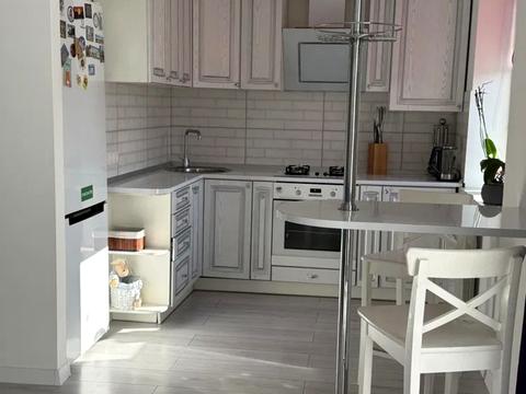 квартира за адресою Вул. Любомира Гузара, 22