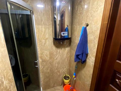 комерційна за адресою Київ, Верхня вул., 1-3