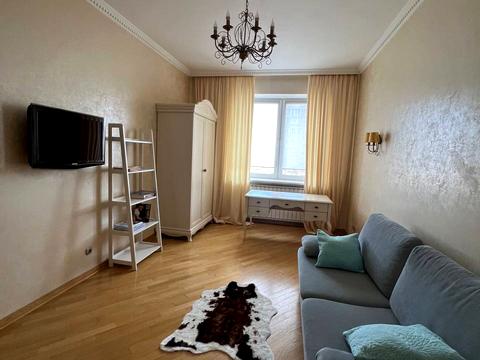 квартира за адресою Володимира Івасюка просп. (Героїв Сталінграду), 8