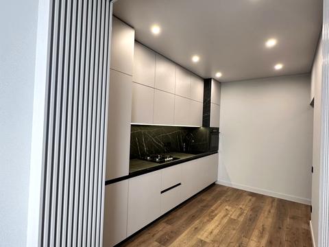 квартира по адресу Молодіжна ул., 5