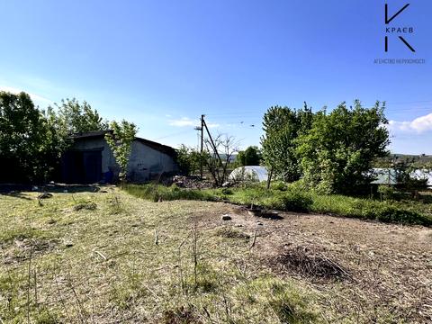 участок по адресу Центральна