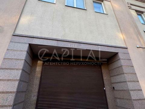 комерційна за адресою Хорива пров., 37