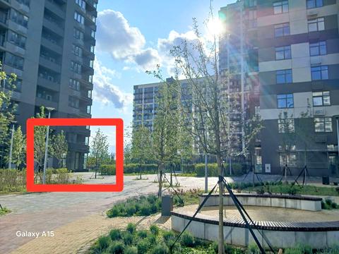 комерційна за адресою Родини Крістерів вул., 14-Б