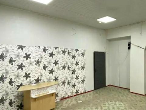 коммерческая по адресу Київська, 20