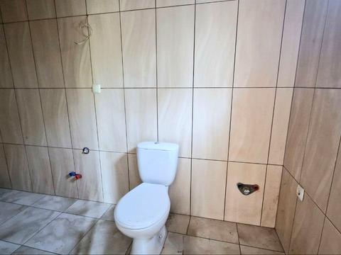 дом по адресу Біля центральної дороги