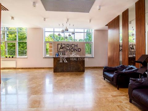 комерційна за адресою Джона Маккейна вул. (Івана Кудрі), 26