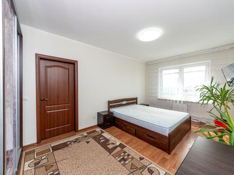 квартира за адресою Софії Русової вул., 7