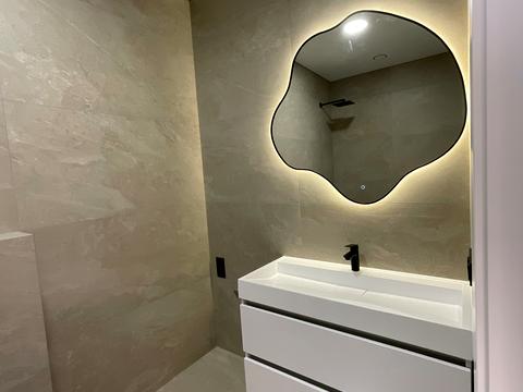 будинок за адресою Дружби бульв.