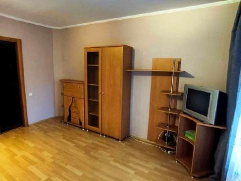 квартира за адресою Гетьмана Івана Мазепи вул. (Топольна), 2б