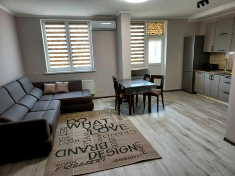 квартира за адресою Михайла Максимовича вул. (Онуфрія Трутенка)