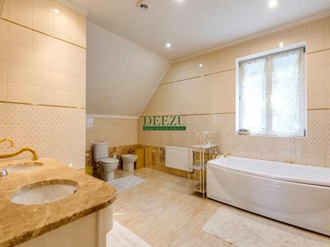 будинок за адресою Олексіївська вул.