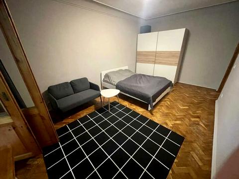 квартира за адресою Миколи Міхновського бульв. (Дружби народів), 10