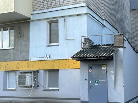 комерційна за адресою Прикордонника Лазаренка вул., 8/1