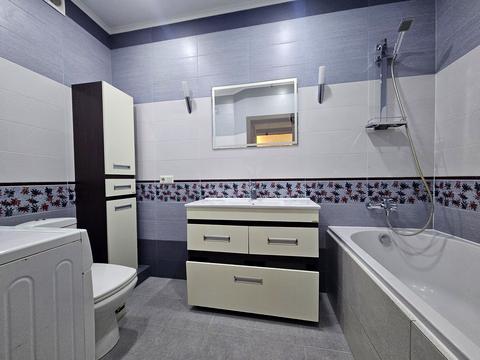 квартира за адресою Дмитріївська вул. (Дмитрія Донського), 14