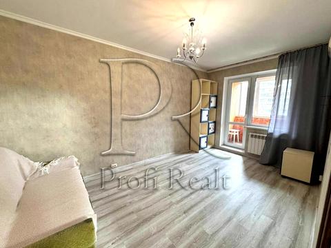 квартира по адресу Ревуцкого ул., 34-А