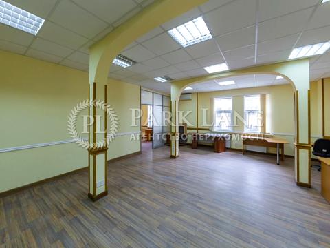 комерційна за адресою Саксаганського вул., 67-А