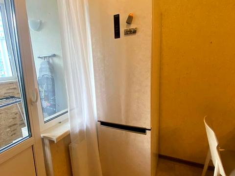 квартира за адресою Софії Русової вул., 1