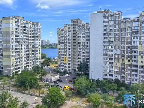 квартира за адресою Вишняківська вул., 8