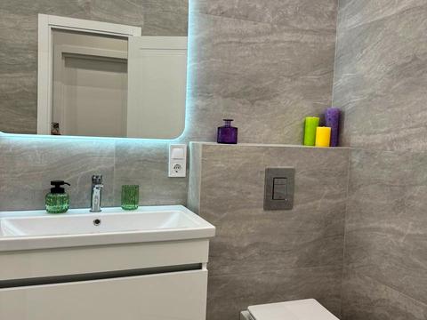 квартира за адресою Краснова вул., 61