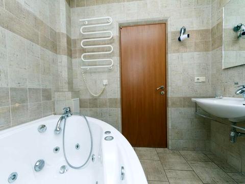 квартира за адресою Антоновича вул. (Горького), 25