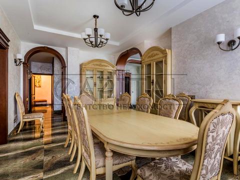 будинок за адресою Анатолія Солов'яненка вул.